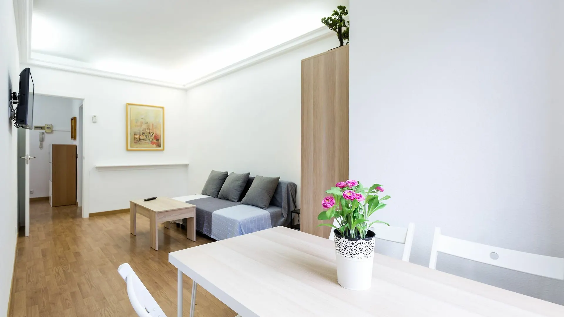 Apartament Holi-Rent Angelines Sewilla