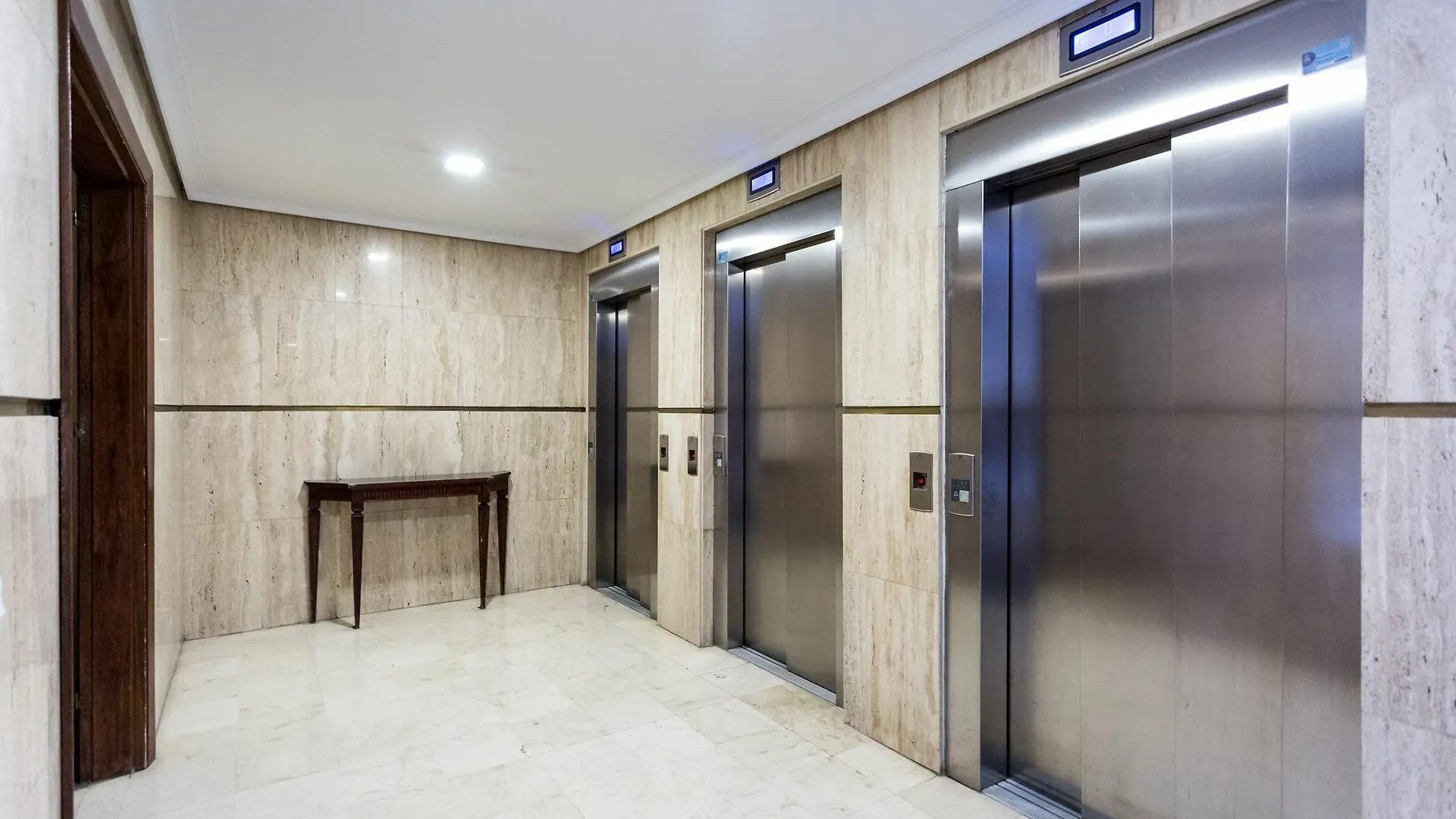 Apartament Holi-Rent Angelines Sewilla